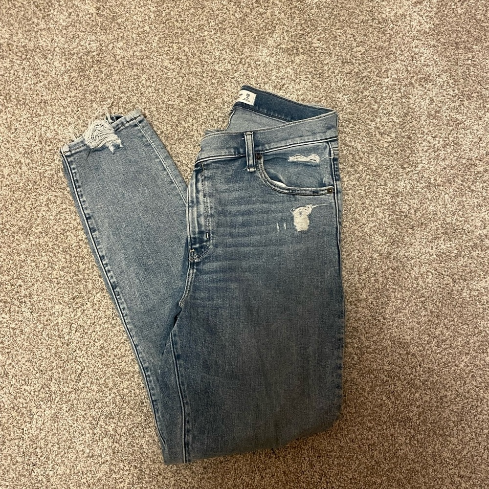 Abercrombie & Fitch Curve Love The Super High Rise Skinny Ankle Jeans.